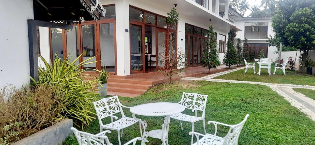 Best Inn Villa Mirissa Zewnętrze zdjęcie